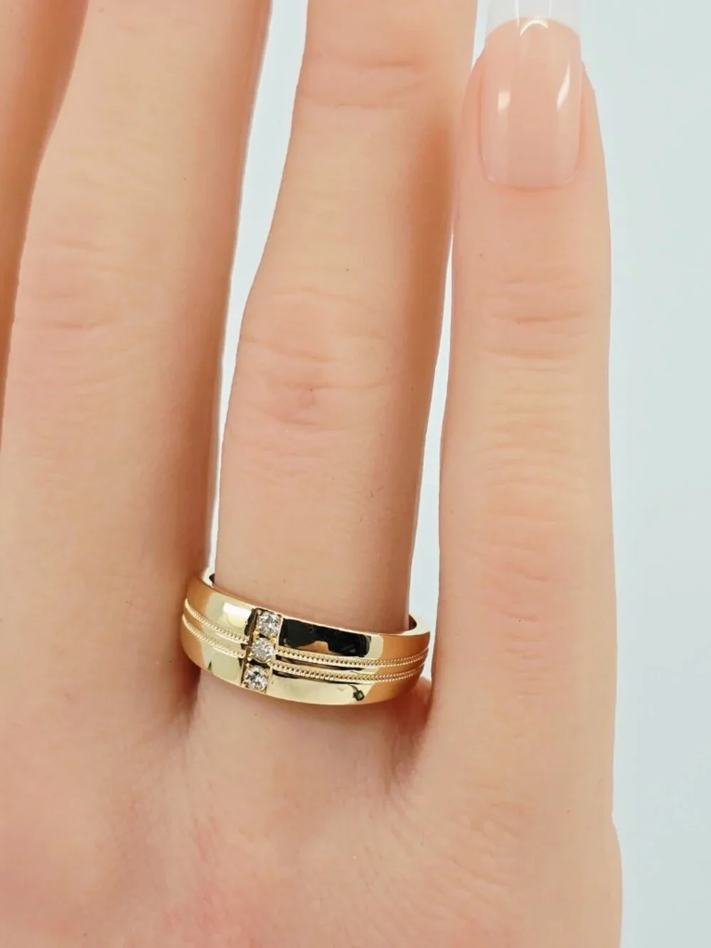 Unique 14K Solid Yellow Gold Designer Vertical Row 3 Diamond Ring Band Size 7.25